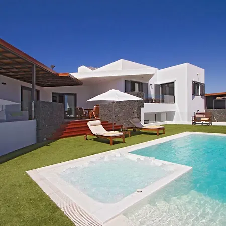 Villa Carlota